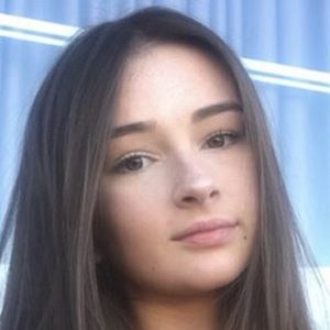 Tamzin Taber, 25 (TikTok明星)
