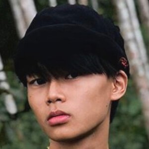 Tan Jia Song, 23 (YouTube Star)
