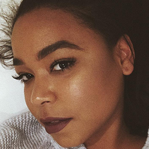 Tana Smith, 30 (YouTube明星)