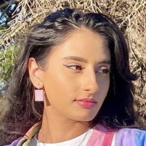 tandon_rebecca, 28 (TikTok Star)