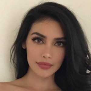 Tania Lucely image 5