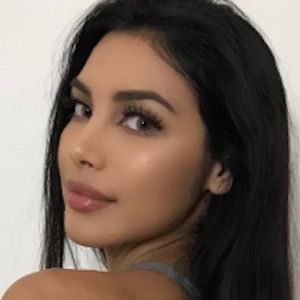 Tania Lucely image 7