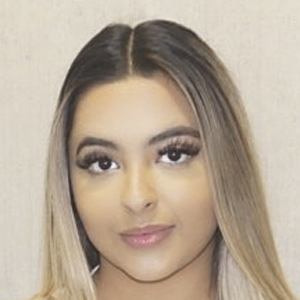 taniabombon image 10