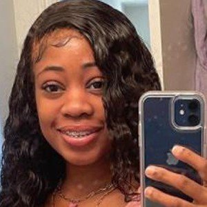 Taniya Anitra, 23 (YouTube明星)