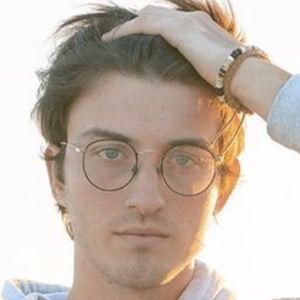 Tanner Voss, 26 (Estrella de TikTok)