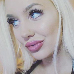 Tara Babcock, 35 (YouTube Star)