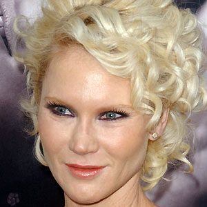 Tara Buck, 50 (TV-Schauspielerin)