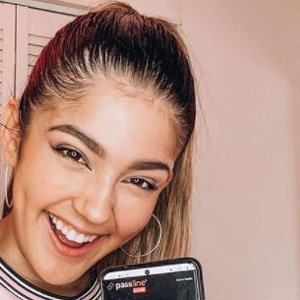 Tati Fernández image 7