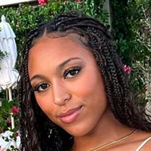 Tatiana Stajduhar, 27 (TikTok Star)