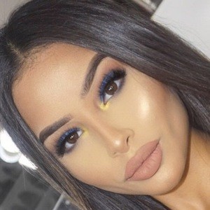 Tatiana Viera, 26 (Instagram明星)