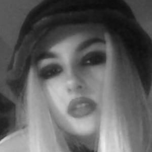 Taylor bloodlobster, 23 (TikTok Star)