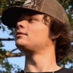 Taylor Campbell image 5