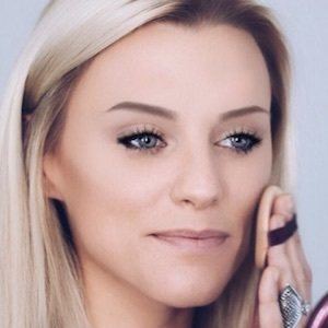 Taylor Cuqua, 34 (Estrella de Telerrealidad)