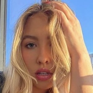 Taylor King, 28 (YouTube Star)