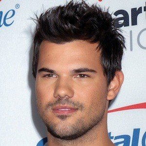 Taylor Lautner, 33 (電影演員)