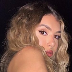 Taylor Olympios image 5