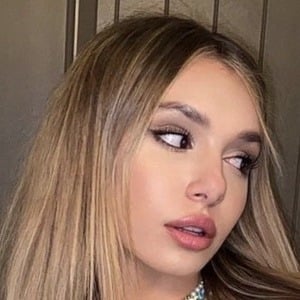 Taylor Olympios image 8