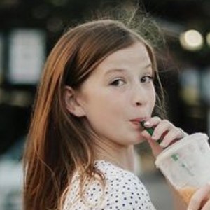 Taylor Paige Henderson, 18 (电影女演员)