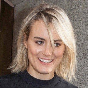 Taylor Schilling, 41 (Actriz de Televisión)