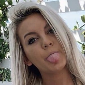 Taylor Sherrell, 25 (TikTok Star)