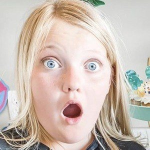 Taylor Yeager, 15 (YouTube Star)