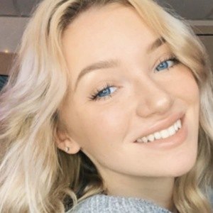Taylorllynne, 22 (TikTok Star)