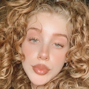 Tayosamaa, 21 (TikTok明星)