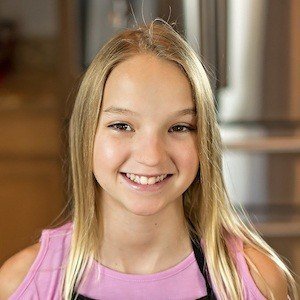 TayTaysNummies image 4