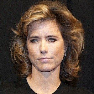 Tea Leoni image 6