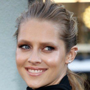 Teresa Palmer image 7