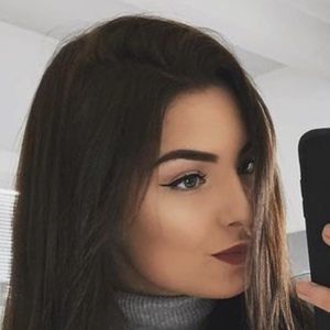 Terez Vebrova image 3