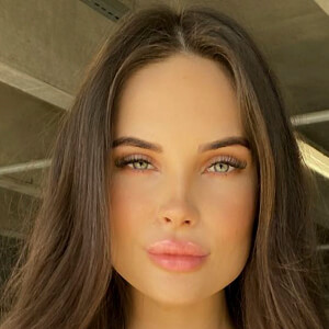 Tereze Marta Kalman, 29 (Instagram Star)