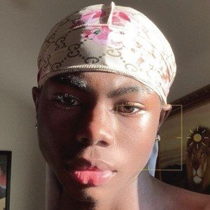 Terjiah_loui, 20 (TikTok Star)