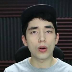 TerryTV, 32 (YouTube Star)