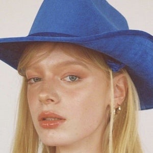 Tess Maylo image 7