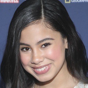 Tess Romero, 19 (电视女演员)