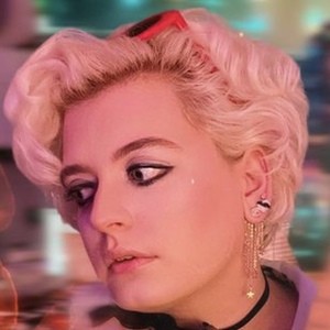 Tess Stevens image 4