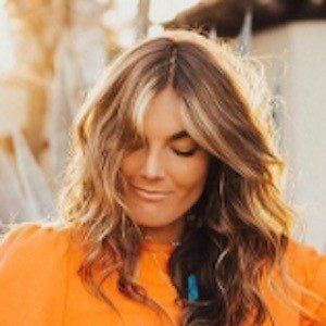 Tessa Barton image 3