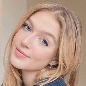 Tessa Bear, 25 (TikTok明星)