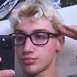 th3whor3, 24 (TikTok Star)