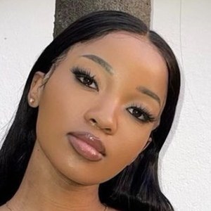 Thabee Happy image 8