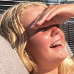 ThaleTot, 21 (YouTube Star)