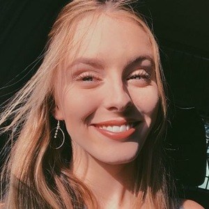 Thatsleah, 23 (TikTok Star)