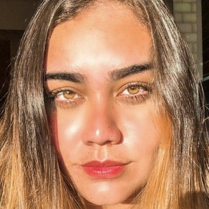 Thaynná Elisa, 26 (YouTuber)