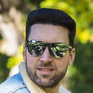 The Corvus Clan, 38 (YouTube Star)