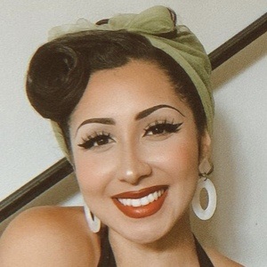 The Pinup Mommy, 32 (TikTok明星)