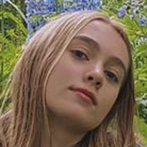 Thea Celine, 22 (Instagram Star)