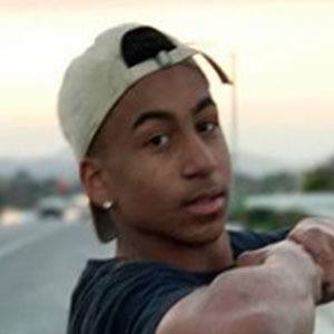 TheBlondeJon, 24 (TikTok明星)