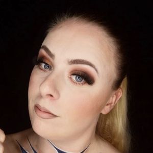 theillusionartist, 38 (TikTok Star)