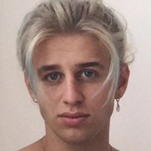 Theo Carow, 29 (Звезда Инстаграма)